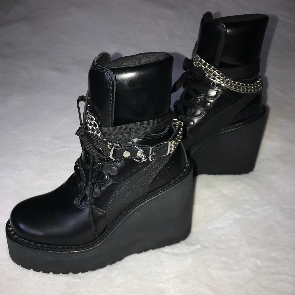 FENTY PUMA Rihanna - Picture 7 of 8